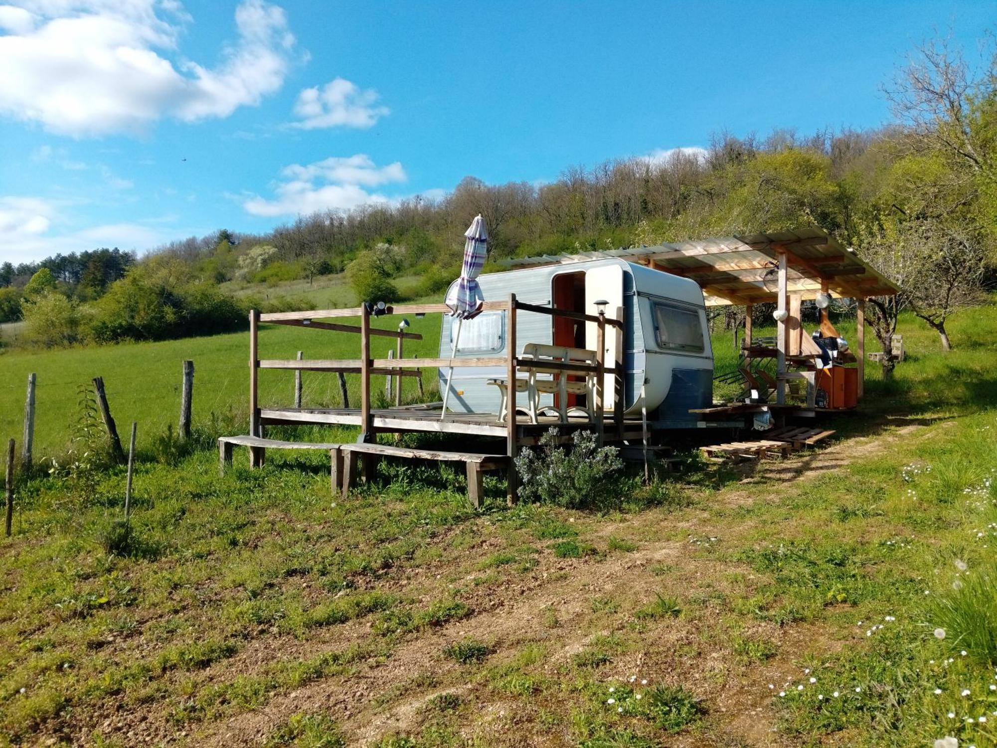 Campingfiz Varzy Exteriér fotografie